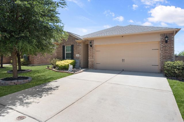 6140 Chalk Hollow Drive, Fort Worth, TX 76179