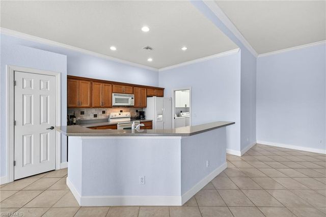 8929 Greenwich Hills WAY, Fort Myers, FL 33908