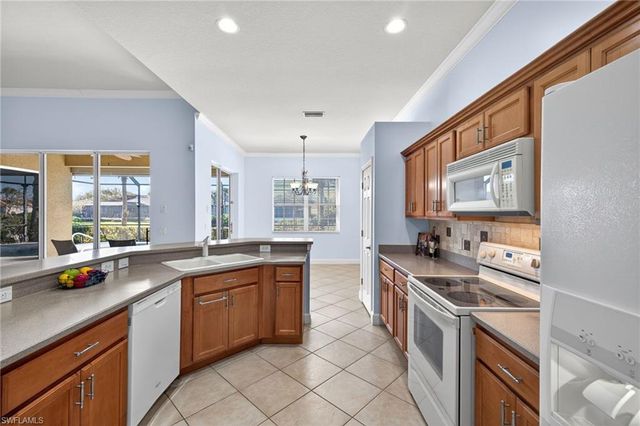 8929 Greenwich Hills WAY, Fort Myers, FL 33908