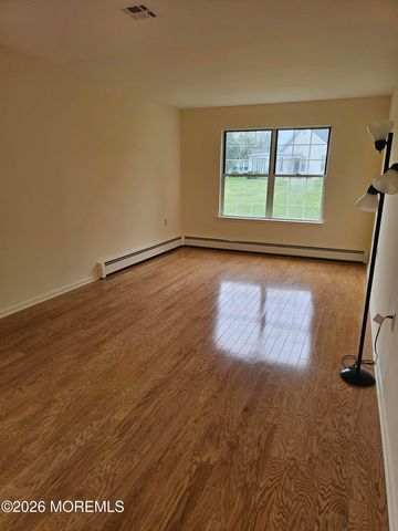 36 Everest Dr. N, Brick, NJ 08724