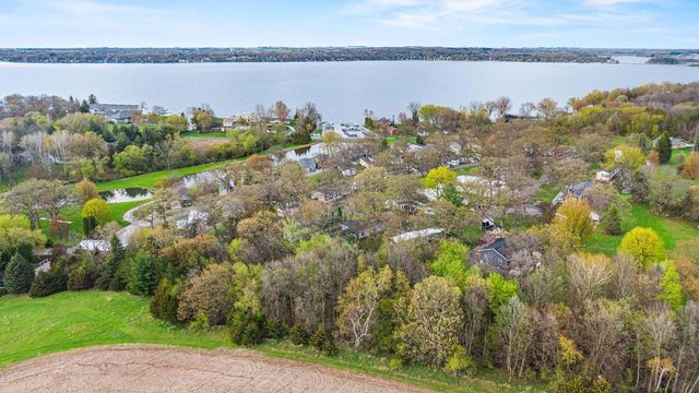 W1325 Spring Grove Road, Ripon, WI 54971