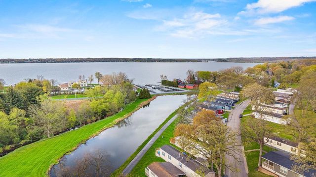 W1325 Spring Grove Road, Ripon, WI 54971