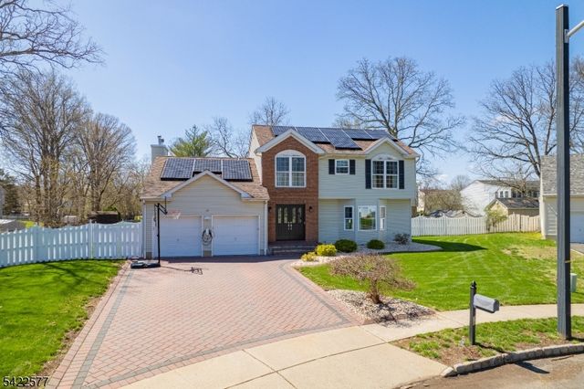 38 Johanna Court, Piscataway Twp., NJ 08854