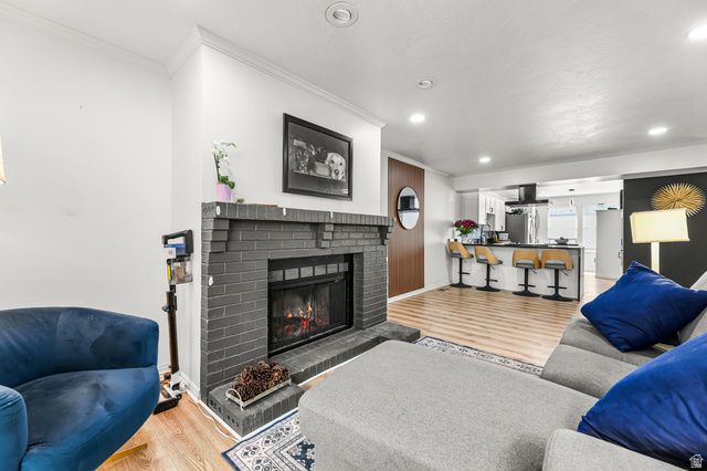 4513 W SAINT ANDREWS DR, South Jordan, UT 84009