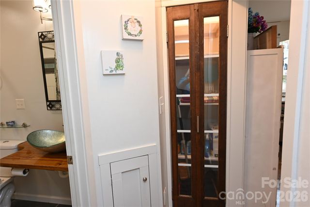 198 Clouse Lane, Taylorsville, NC 28681