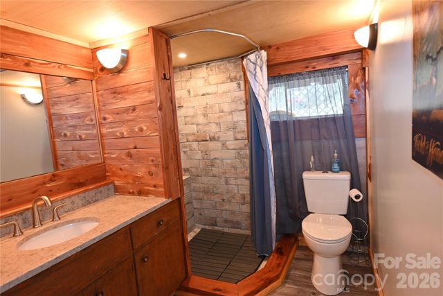 198 Clouse Lane, Taylorsville, NC 28681