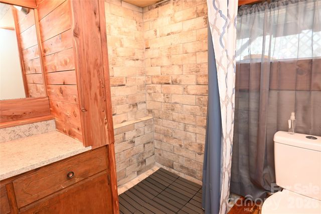 198 Clouse Lane, Taylorsville, NC 28681