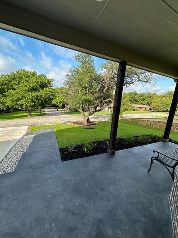 8912 Holt Street, Lakeside, TX 76135