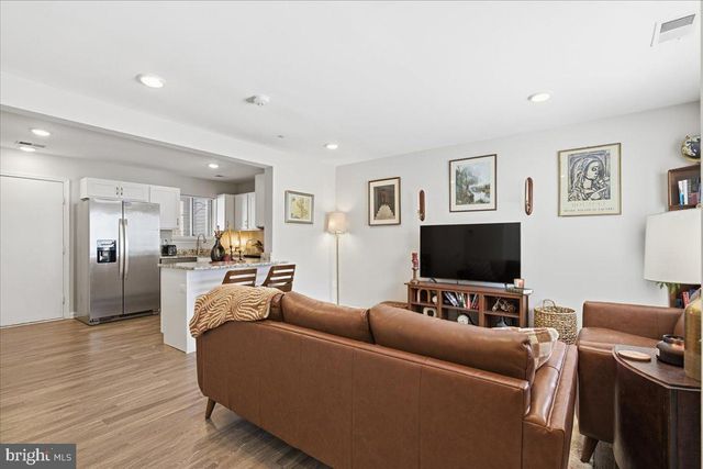 3053 HEATHCOTE RD, Waldorf, MD 20602