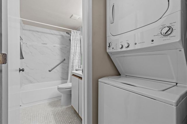 5537 SEA FOREST DRIVE 307, New Port Richey, FL 34652