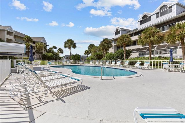 5537 SEA FOREST DRIVE 307, New Port Richey, FL 34652