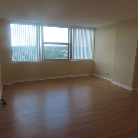 7234 W North Avenue 1008, Elmwood Park, IL 60707