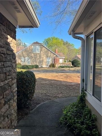 1898 Kolb Farm Circle, Marietta, GA 30008