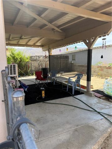 6450 Athol, 29 Palms, CA 92277