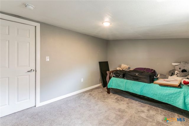 409 E Houston Street, Mexia, TX 76667