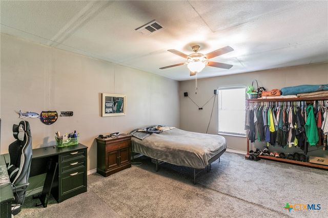 409 E Houston Street, Mexia, TX 76667