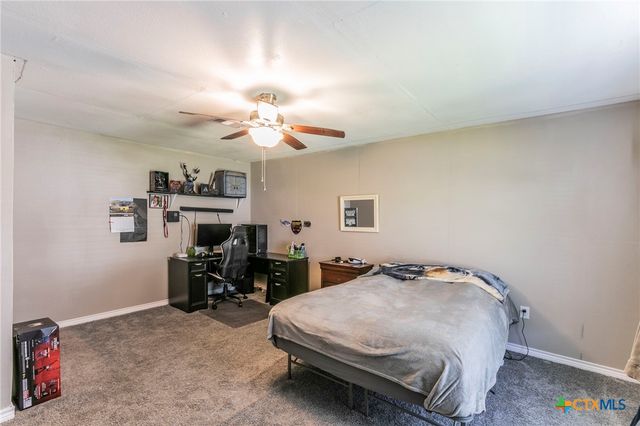 409 E Houston Street, Mexia, TX 76667