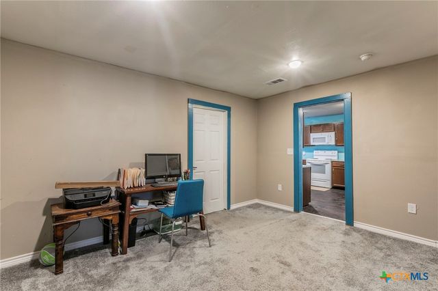 409 E Houston Street, Mexia, TX 76667