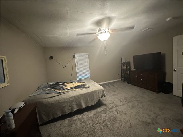 409 E Houston Street, Mexia, TX 76667