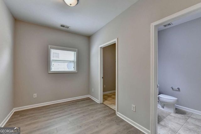 3473 Fallen Oak Drive, Buford, GA 30519