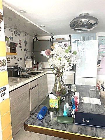 1100 West Ave 1020, Miami Beach, FL 33139