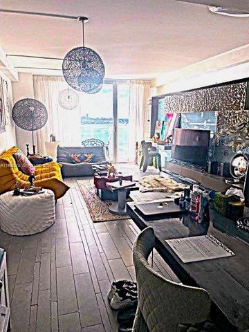 1100 West Ave 1020, Miami Beach, FL 33139