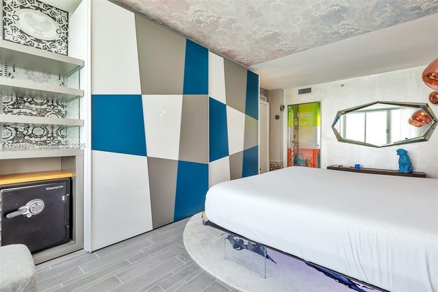 1100 West Ave 1020, Miami Beach, FL 33139