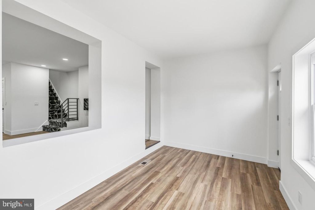 927 S 59TH ST, PHILADELPHIA, PA 19143 — photo 4