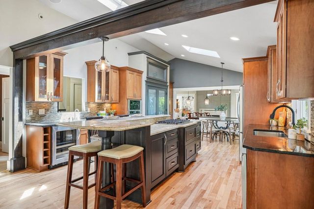 W335N5421 Wedgewood DRIVE, Nashotah, WI 53058