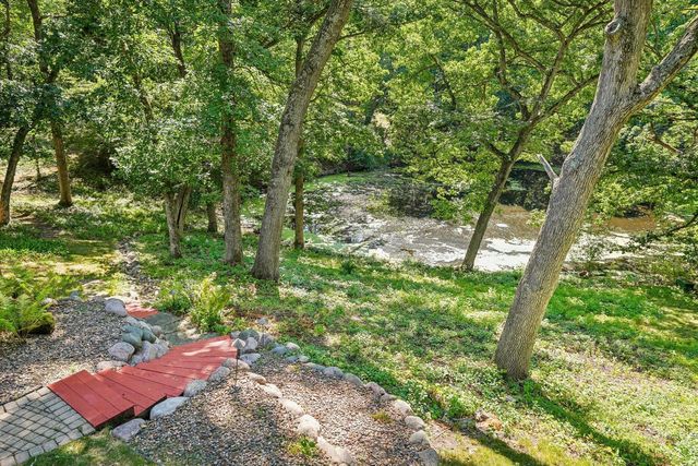 W335N5421 Wedgewood DRIVE, Nashotah, WI 53058