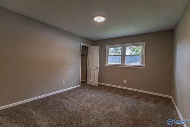 1715 Vinca Street SW, Decatur, AL 35601