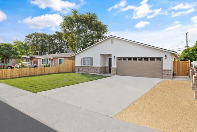 2113 Garvey Avenue, Corcoran, CA 93212