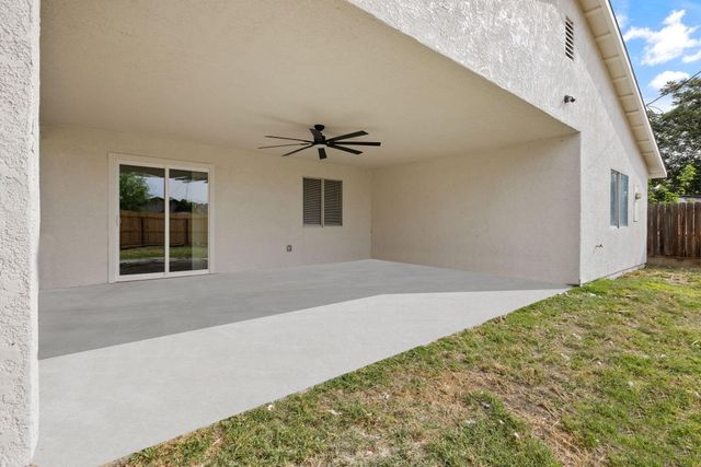 2113 Garvey Avenue, Corcoran, CA 93212