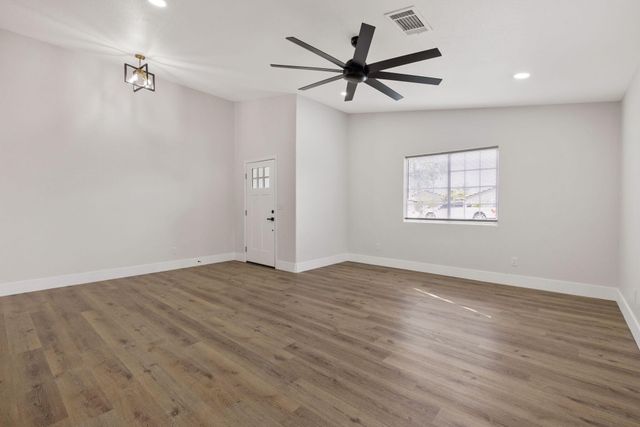 2113 Garvey Avenue, Corcoran, CA 93212