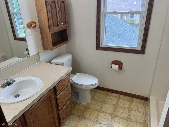 1505 Democracy Drive NW, North Canton, OH 44720