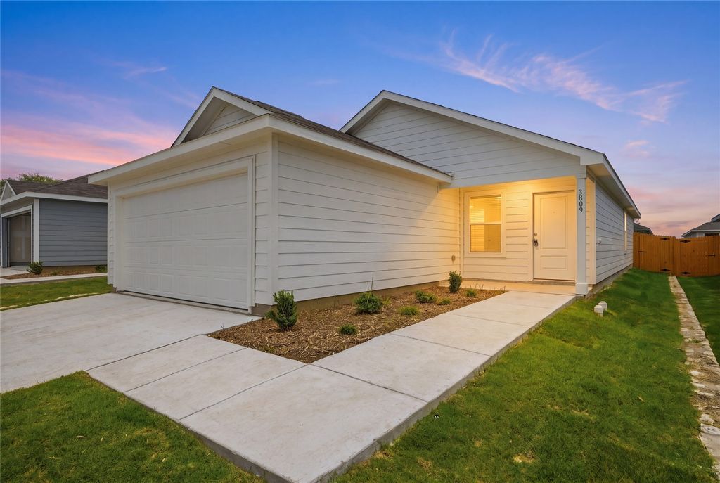 3809 Ontario Way, Sherman, TX 75090