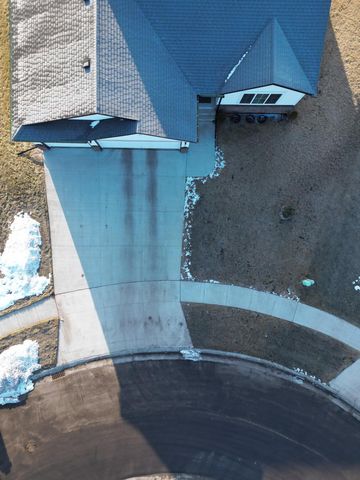 3760 Merrifield Drive S, Fargo, ND 58104