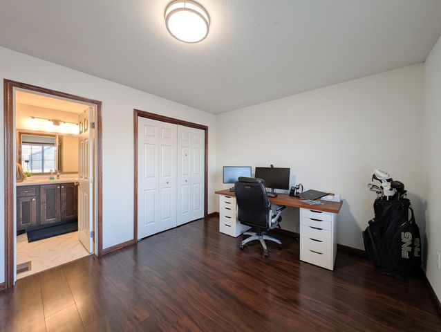 3760 Merrifield Drive S, Fargo, ND 58104