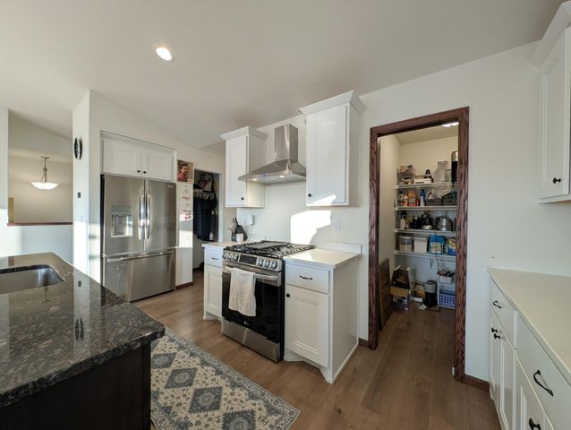 3760 Merrifield Drive S, Fargo, ND 58104