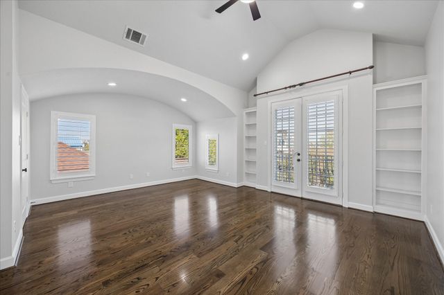 709 Herkimer Street, Houston, TX 77007