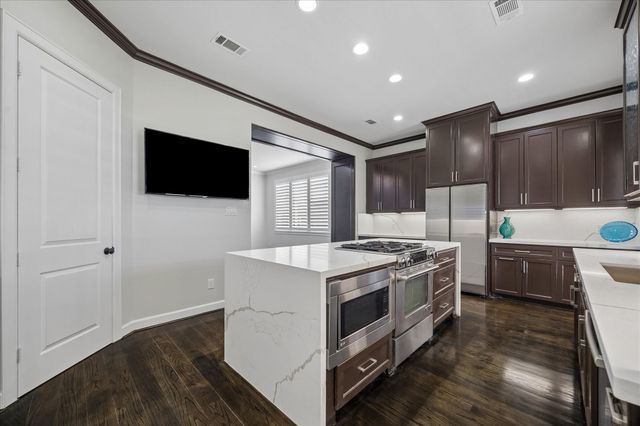 709 Herkimer Street, Houston, TX 77007