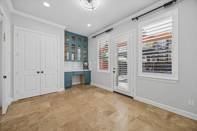 709 Herkimer Street, Houston, TX 77007