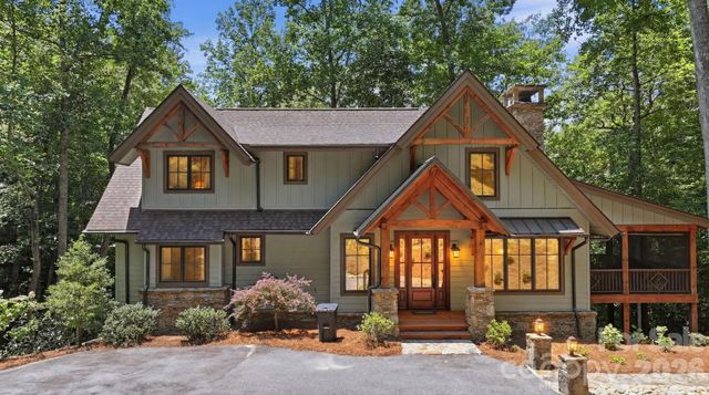185 Songcatcher Court, Tuckasegee, NC 28783
