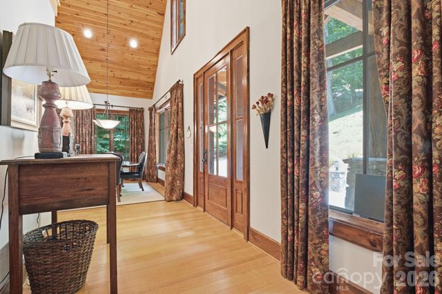 185 Songcatcher Court, Tuckasegee, NC 28783
