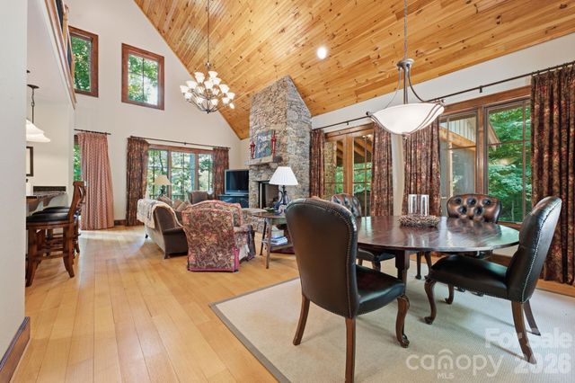 185 Songcatcher Court, Tuckasegee, NC 28783