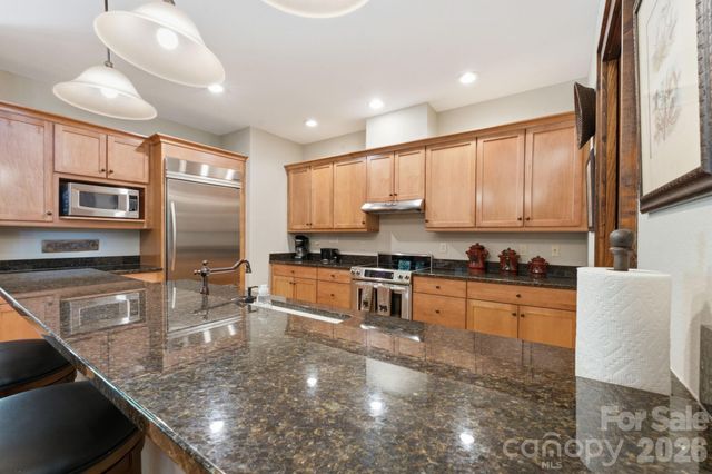 185 Songcatcher Court, Tuckasegee, NC 28783