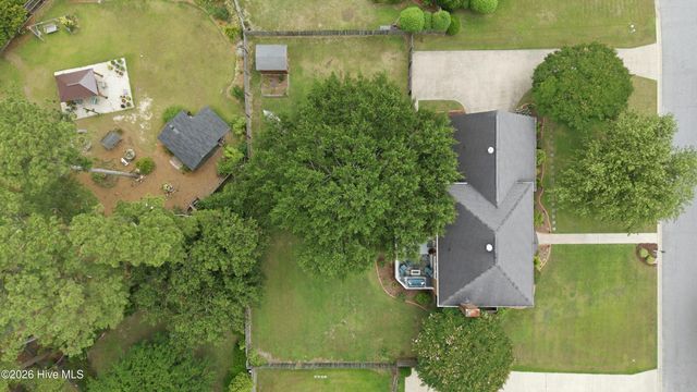 105 Christina Drive, Greenville, NC 27858