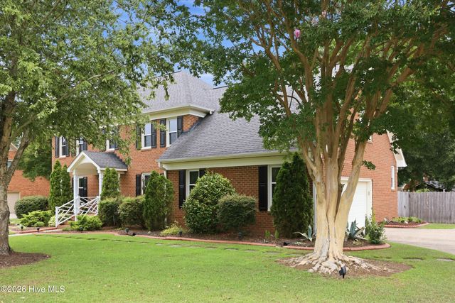 105 Christina Drive, Greenville, NC 27858