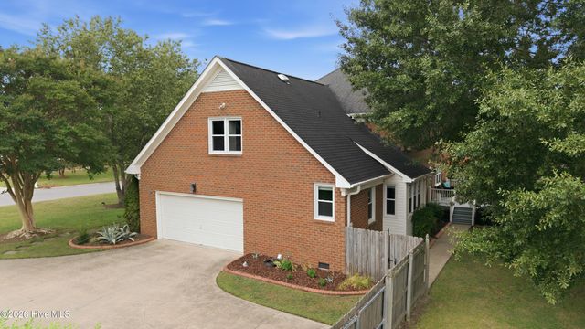 105 Christina Drive, Greenville, NC 27858