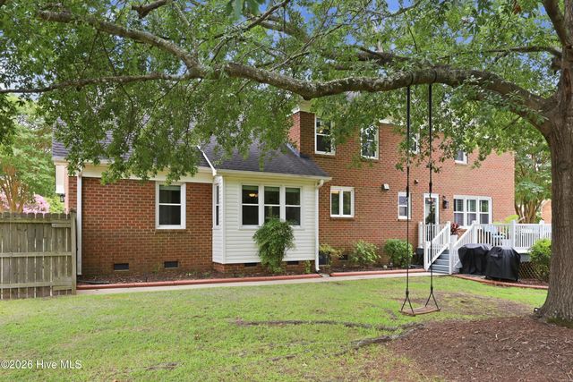 105 Christina Drive, Greenville, NC 27858